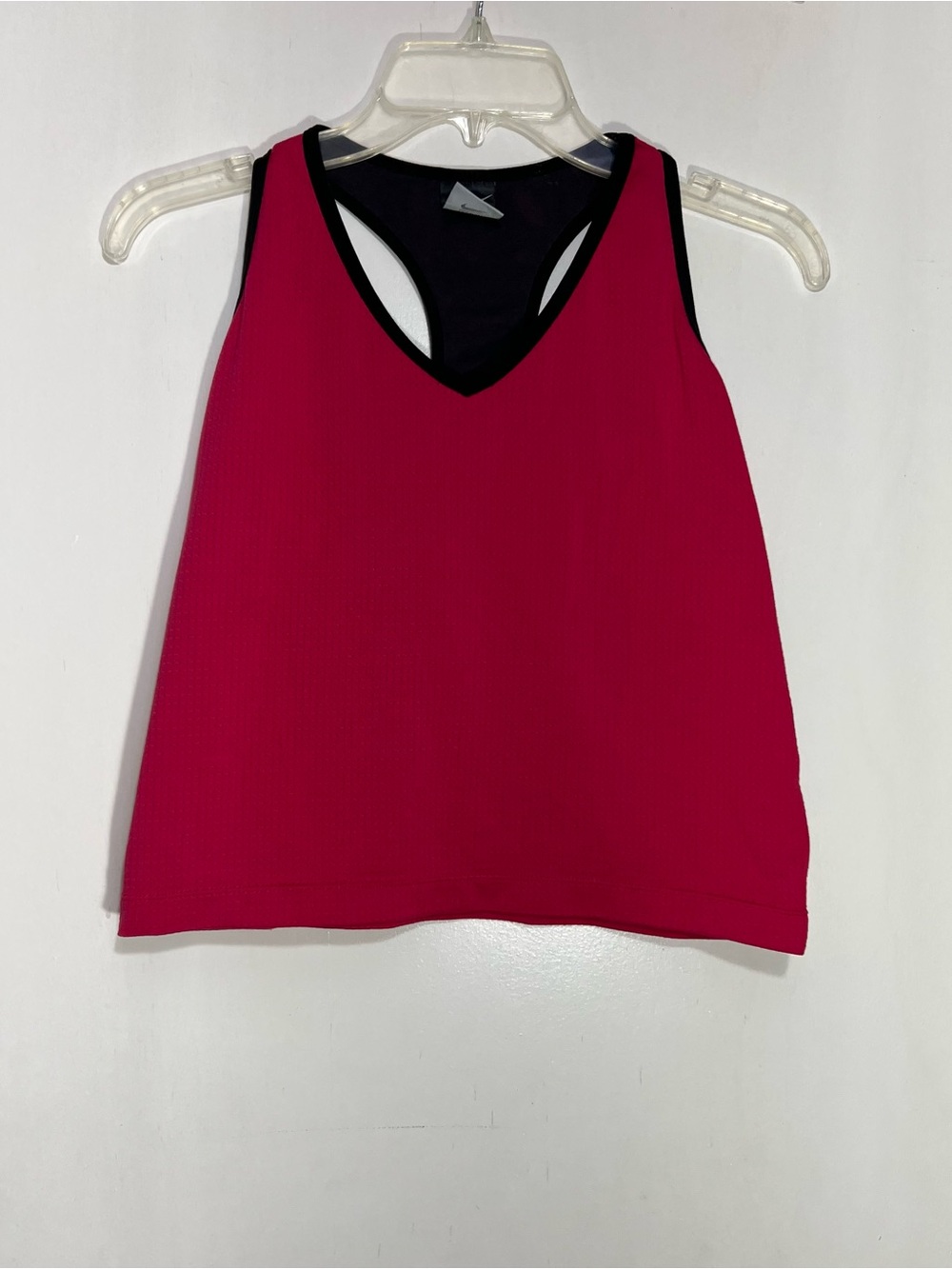 VTG NIKE Women's fuchsia Dri-Fit Workout Tank Top Built In Bra Size L